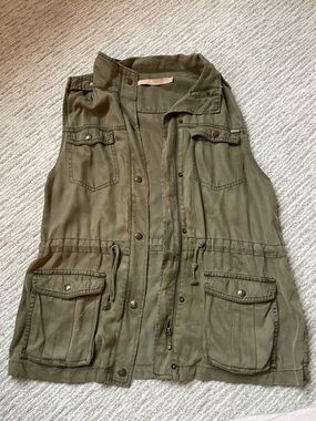 Max Jeans Olive Green Lightweight Utility Vest
